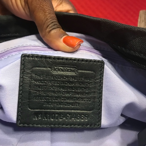 Coach Purse...SOLD SOMEWHERE ELSE.. - Picture 8 of 8